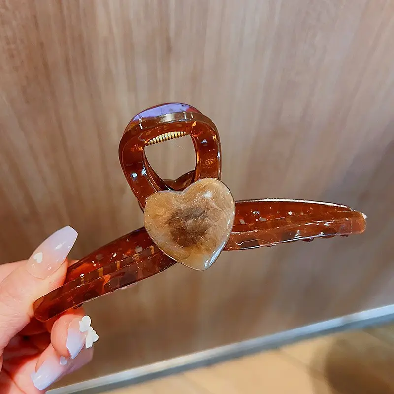 New Arrival Multi-Color Heart Grip Hair Clips Set - Image 11
