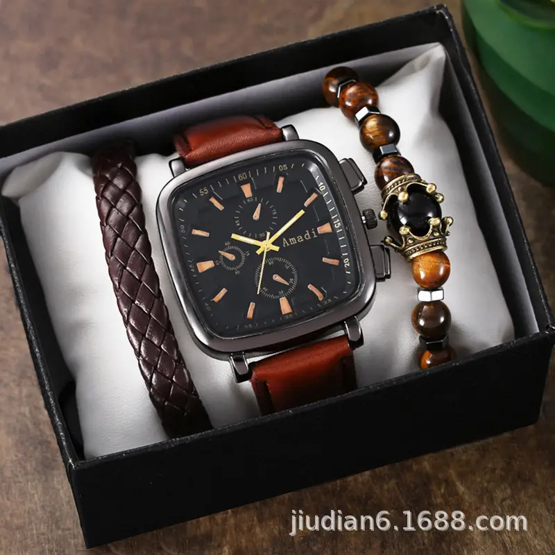 Men's Gold 3-Step Quartz Watch with Bracelet Set — feature 17