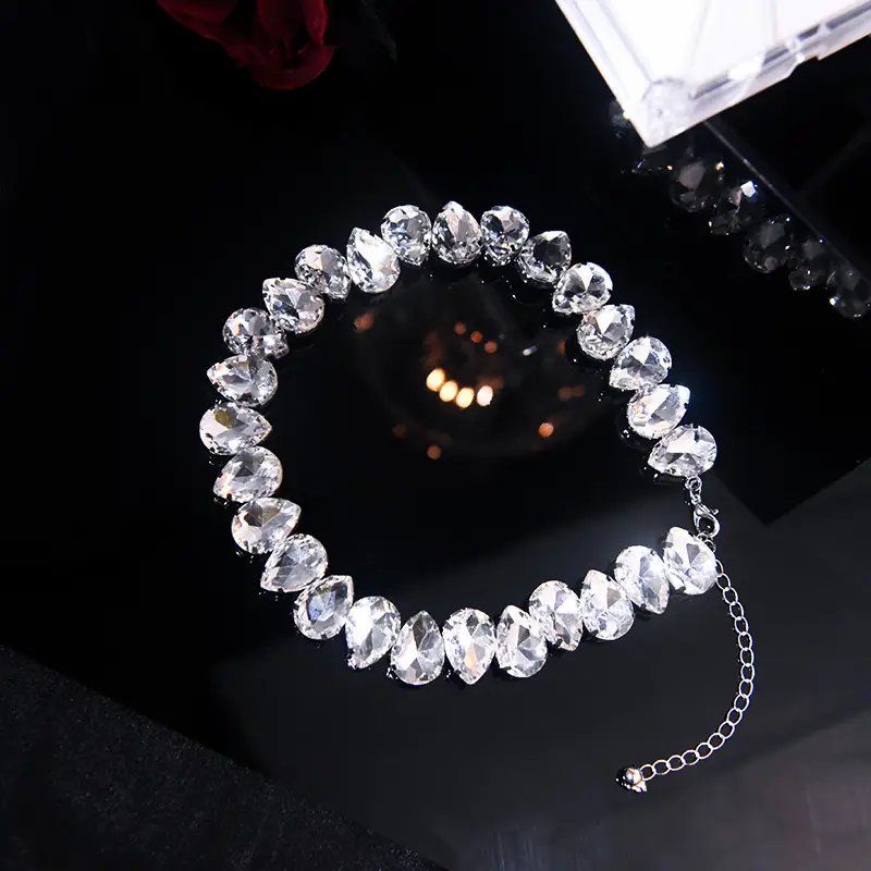 Crystal Exaggerated Necklace for Women with Chain - Image 3