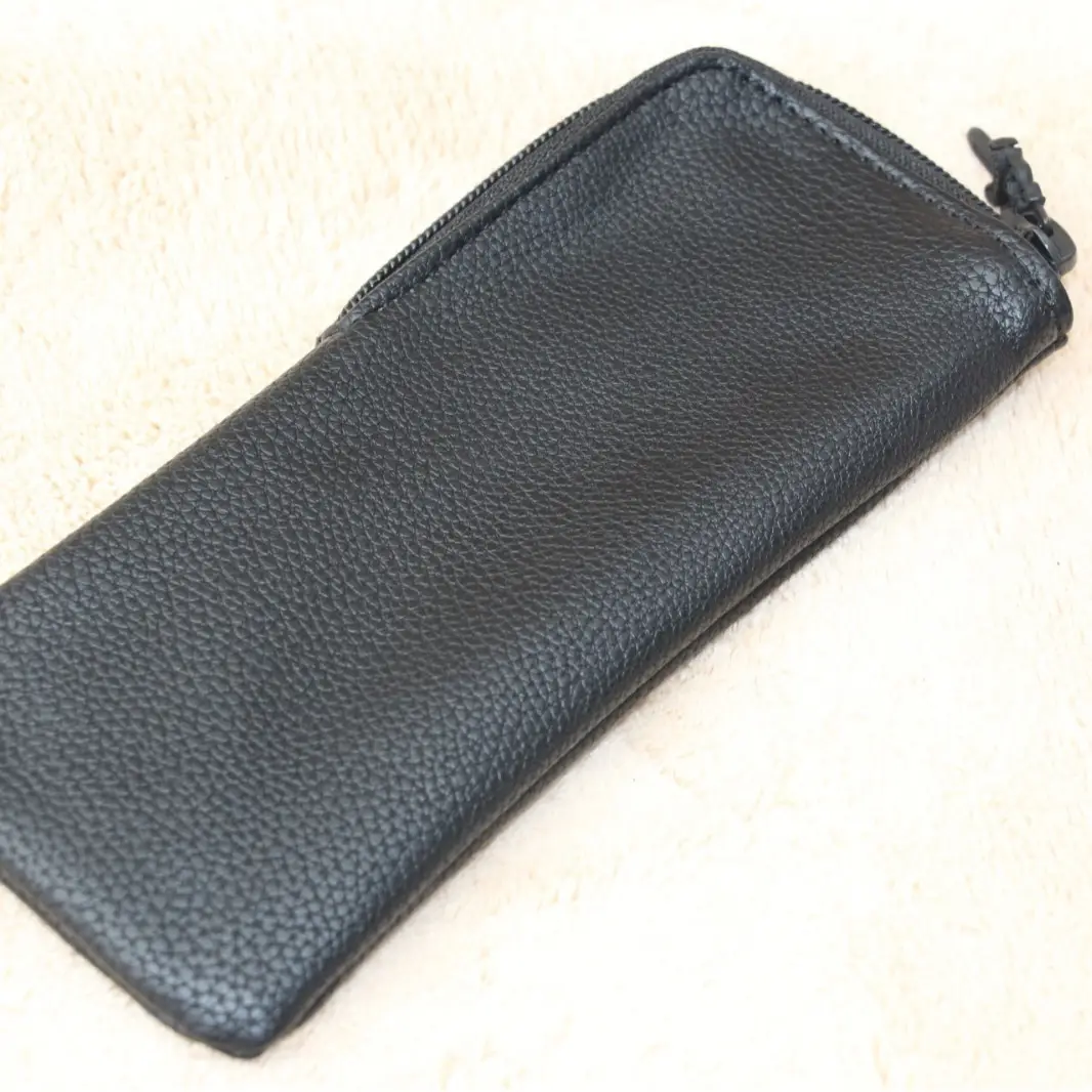 High-Grade Black Litchi Pattern Glasses Case - Image 3