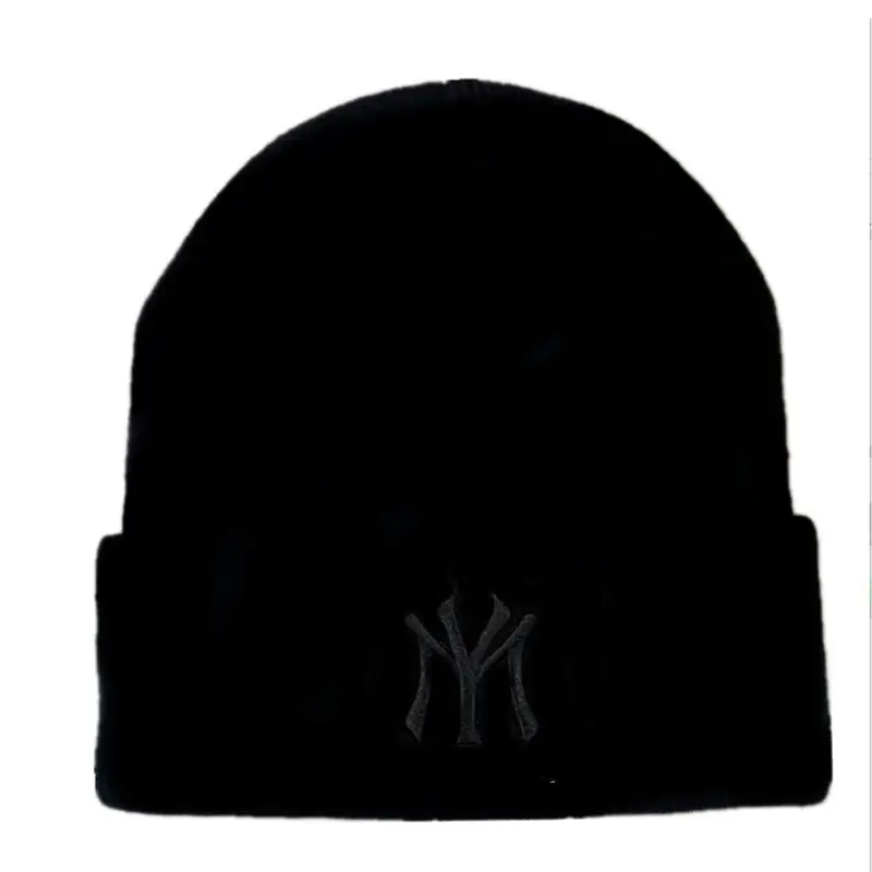 Men's Black Embroidered Wool Beanie 70g Warm Winter Hat - Image 3
