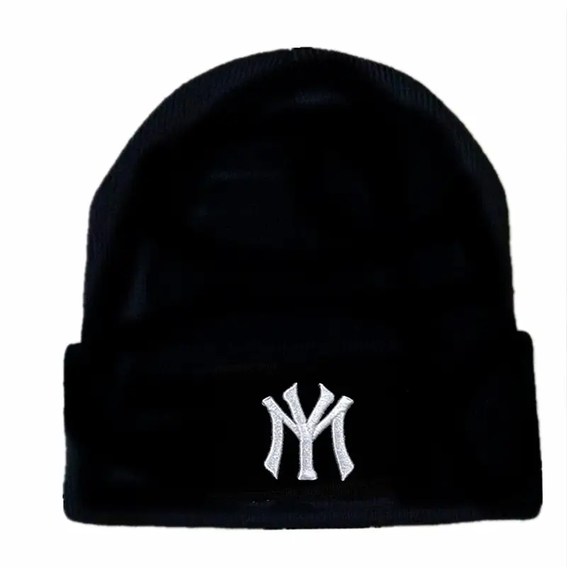 Men's Black Embroidered Wool Beanie 70g Warm Winter Hat — feature 1