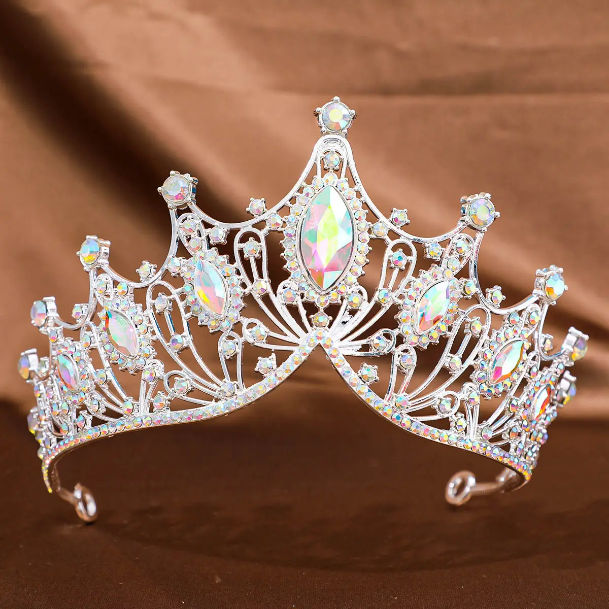Red Rhinestone Baroque Crown for Women Wedding Hair Accessory - Image 3