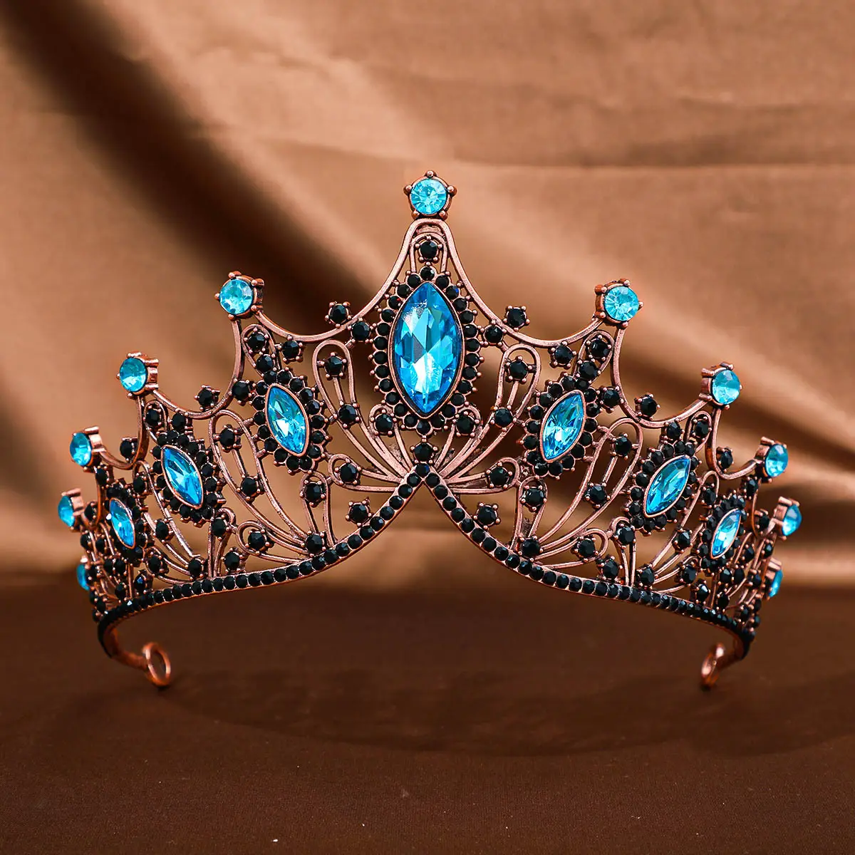 Red Rhinestone Baroque Crown for Women Wedding Hair Accessory - Image 7