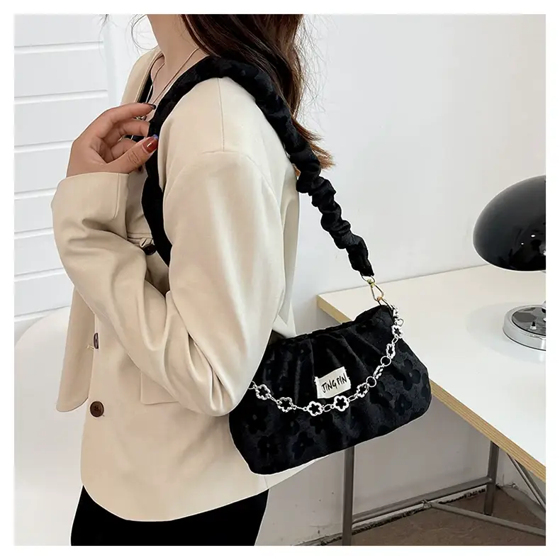 White Pleated Crossbody Bag for Women 2026 — feature 14