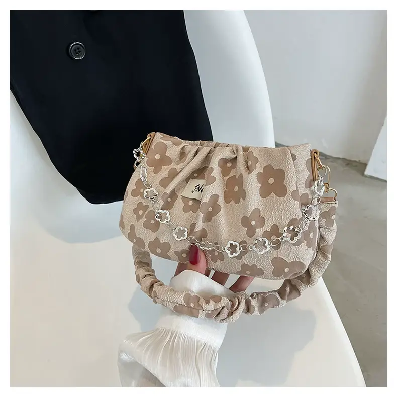 White Pleated Crossbody Bag for Women 2026 — feature 26