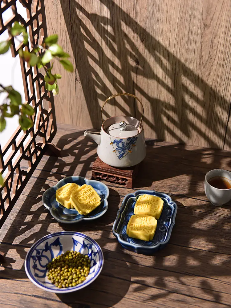 Retro Chinese Pane Wooden Decor Board 39x39cm — feature 6