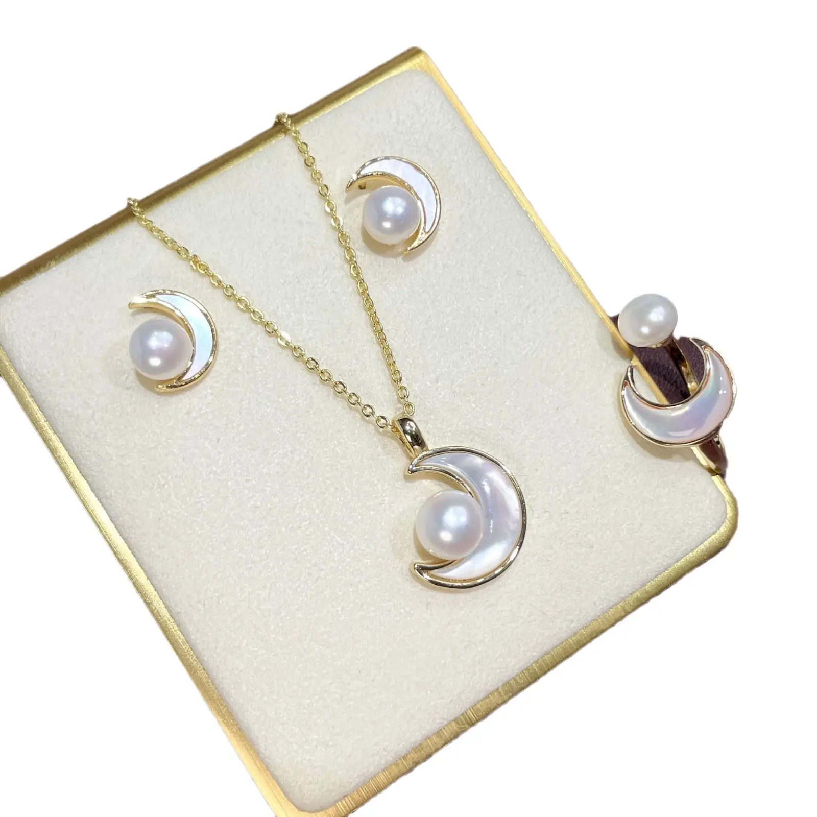 Luxury Pearl Earrings Set for Women S925 Gold - Image 5