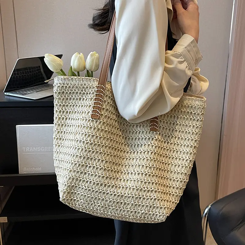 Women's Woven Straw Shoulder Bag Large Capacity 2023 - Image 6