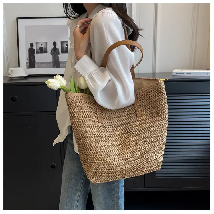 Women's Woven Straw Shoulder Bag Large Capacity 2023 — feature 24