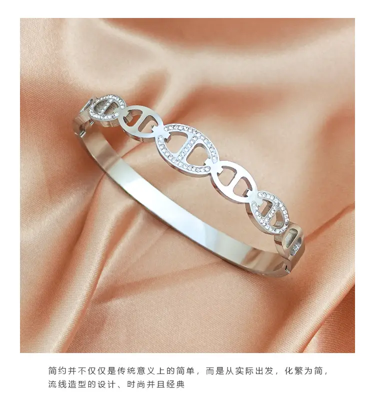 Light Luxury Pig Nose Bracelet Ring Buckle Simple Niche Design — feature 9