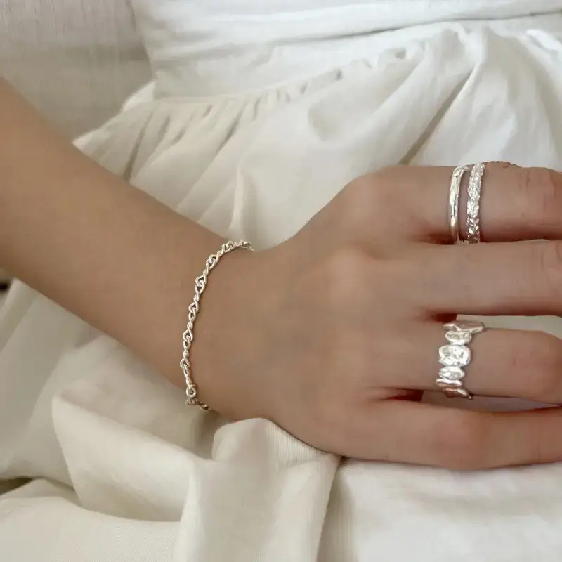 Geometric Silver Ring Women's Double Layer Open Finger Ring - Image 6