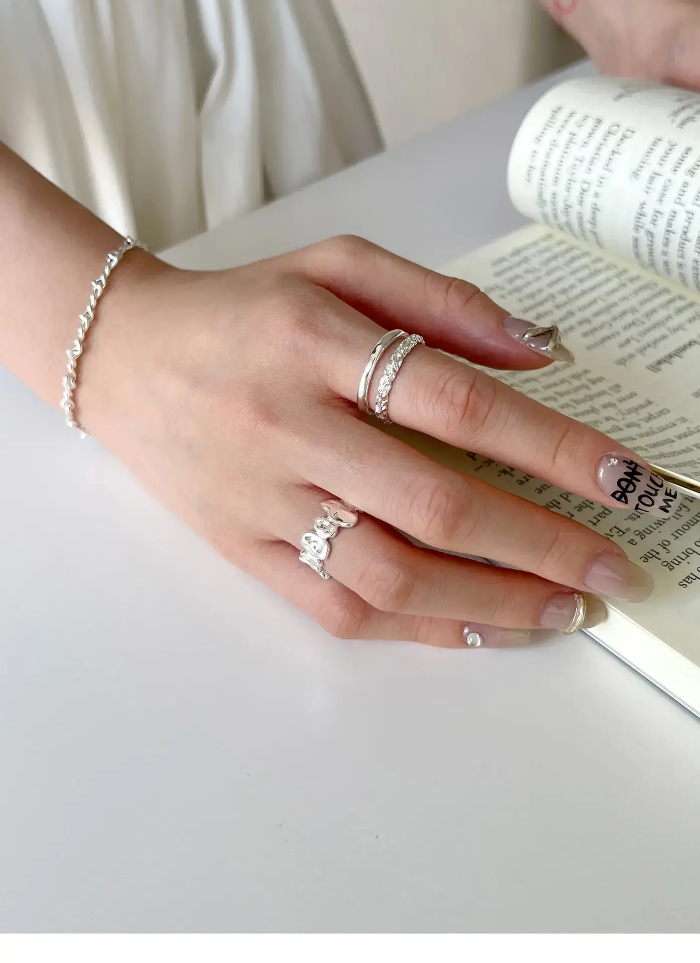 Geometric Silver Ring Women's Double Layer Open Finger Ring — feature 10