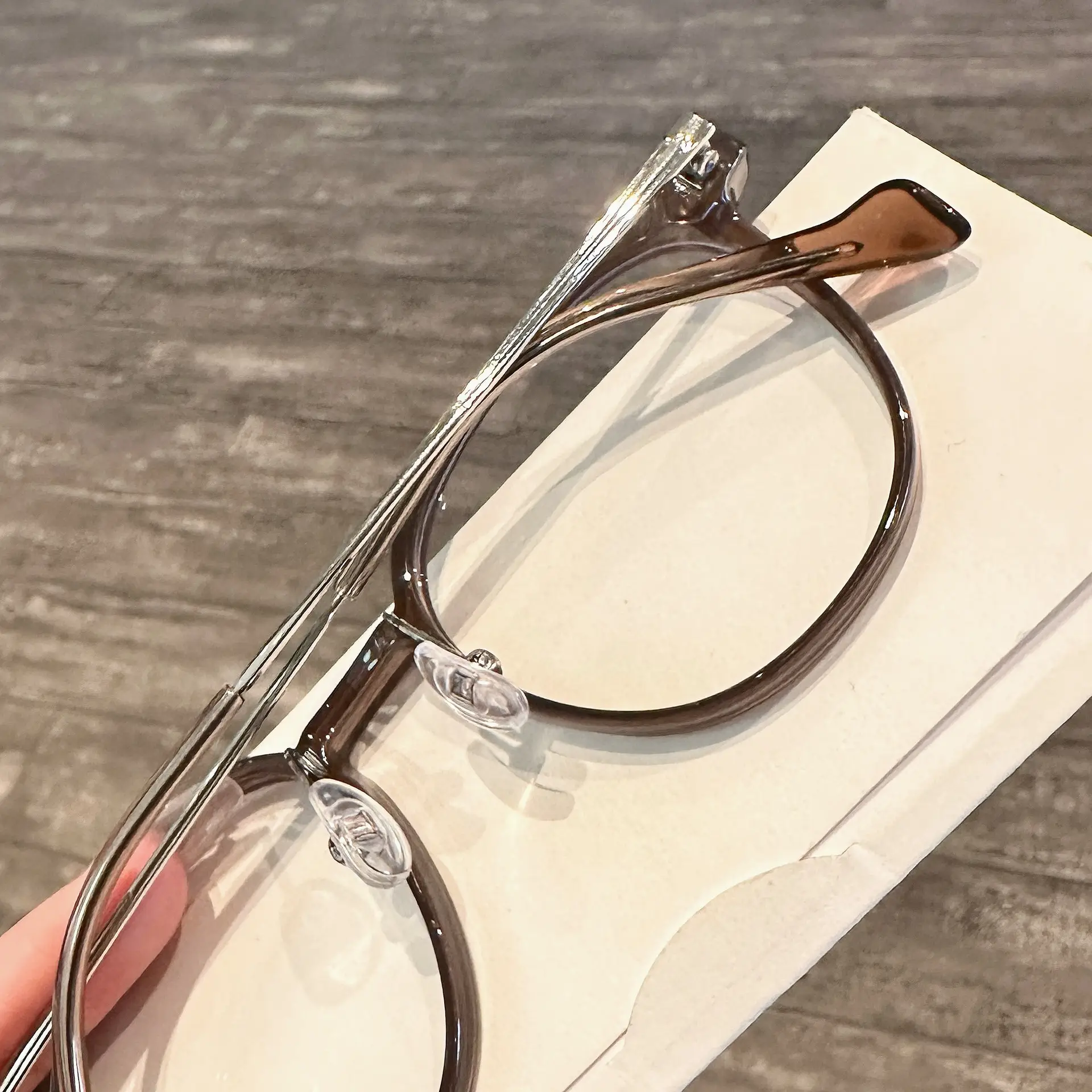 Cold Brown Round Frame Myopia Glasses Women Wholesale — feature 15