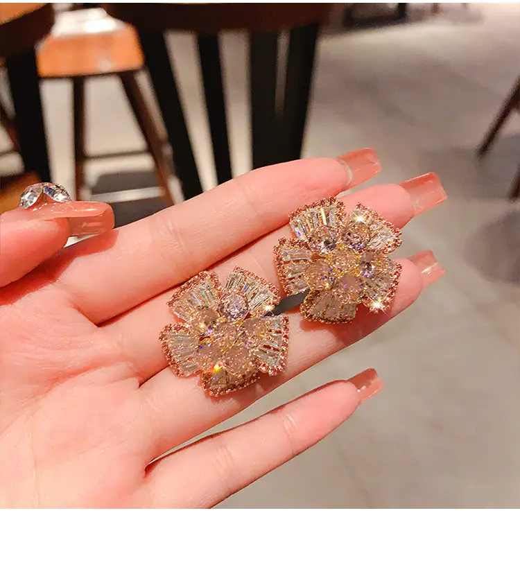 2023 Full Diamond 3D Flower Earrings for Women — feature 10