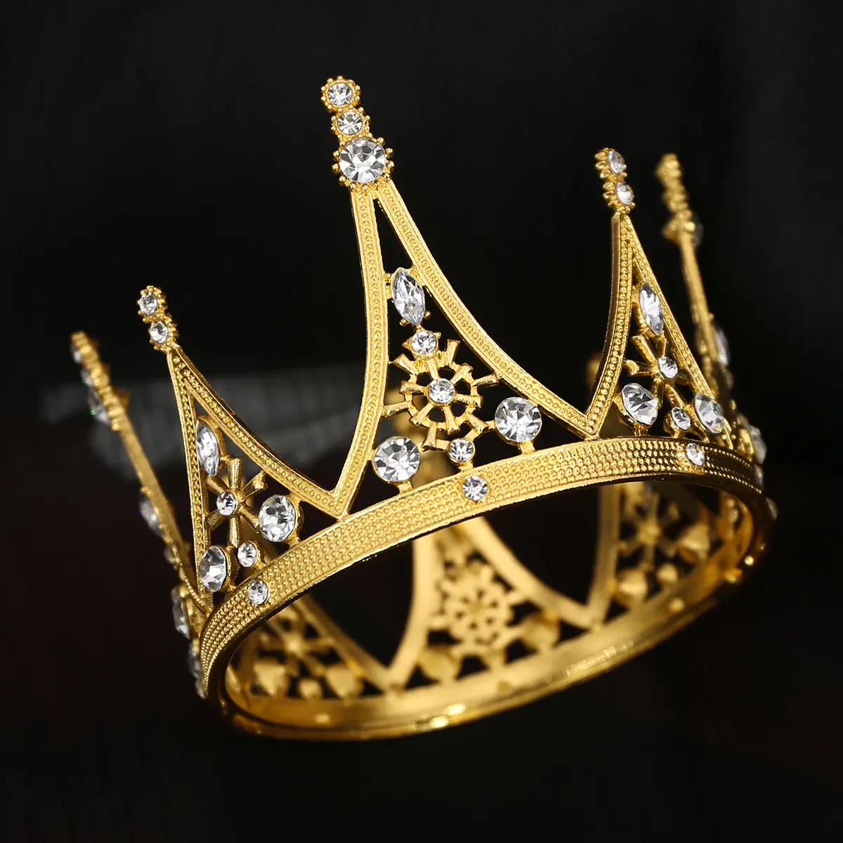 Gold Baroque Crown for Girls & Boys Birthday Decoration — feature 2