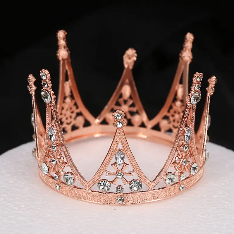 Gold Baroque Crown for Girls & Boys Birthday Decoration — feature 6