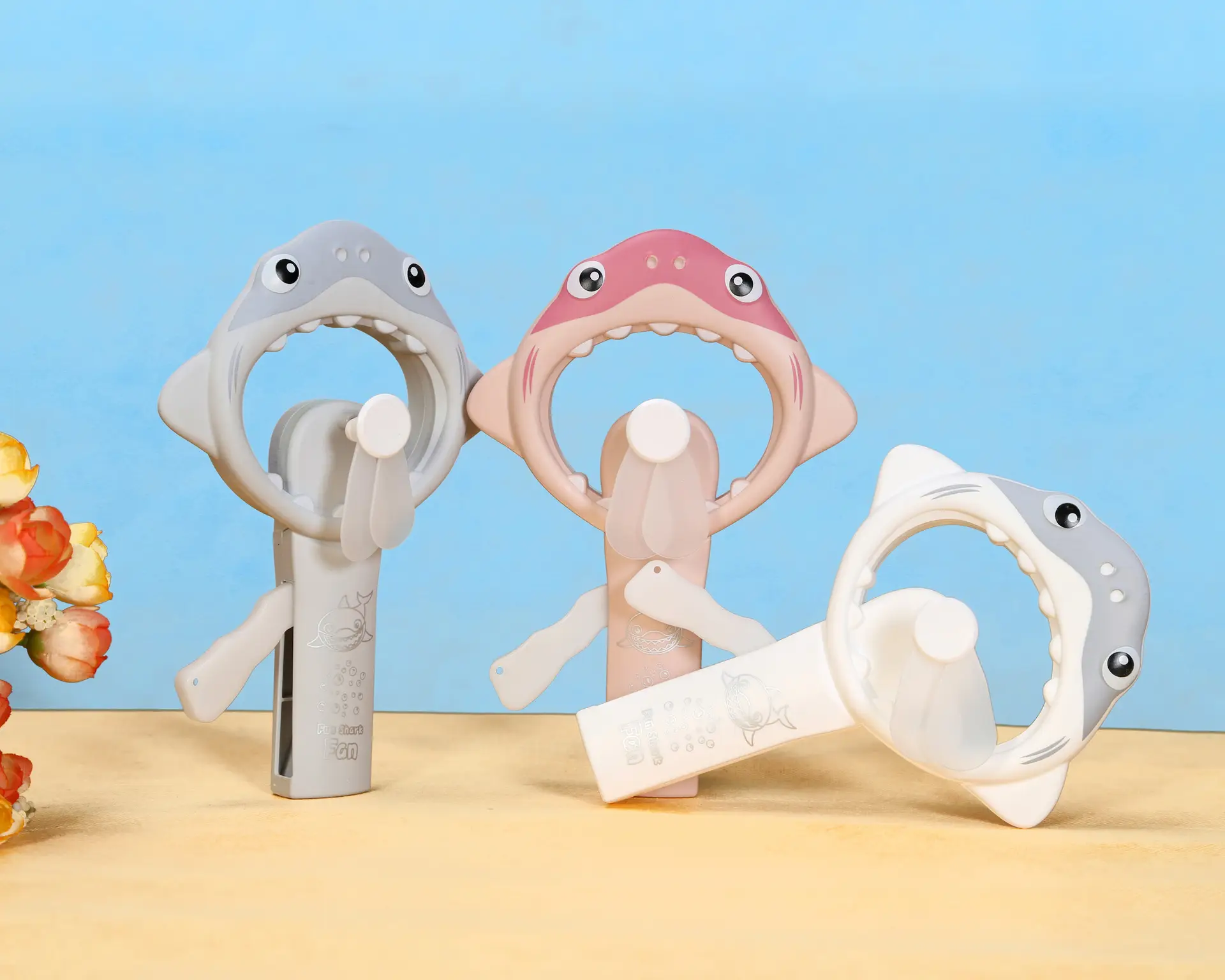 Cute Cartoon Shark Hand Canned Mini Fan Portable - Image 3