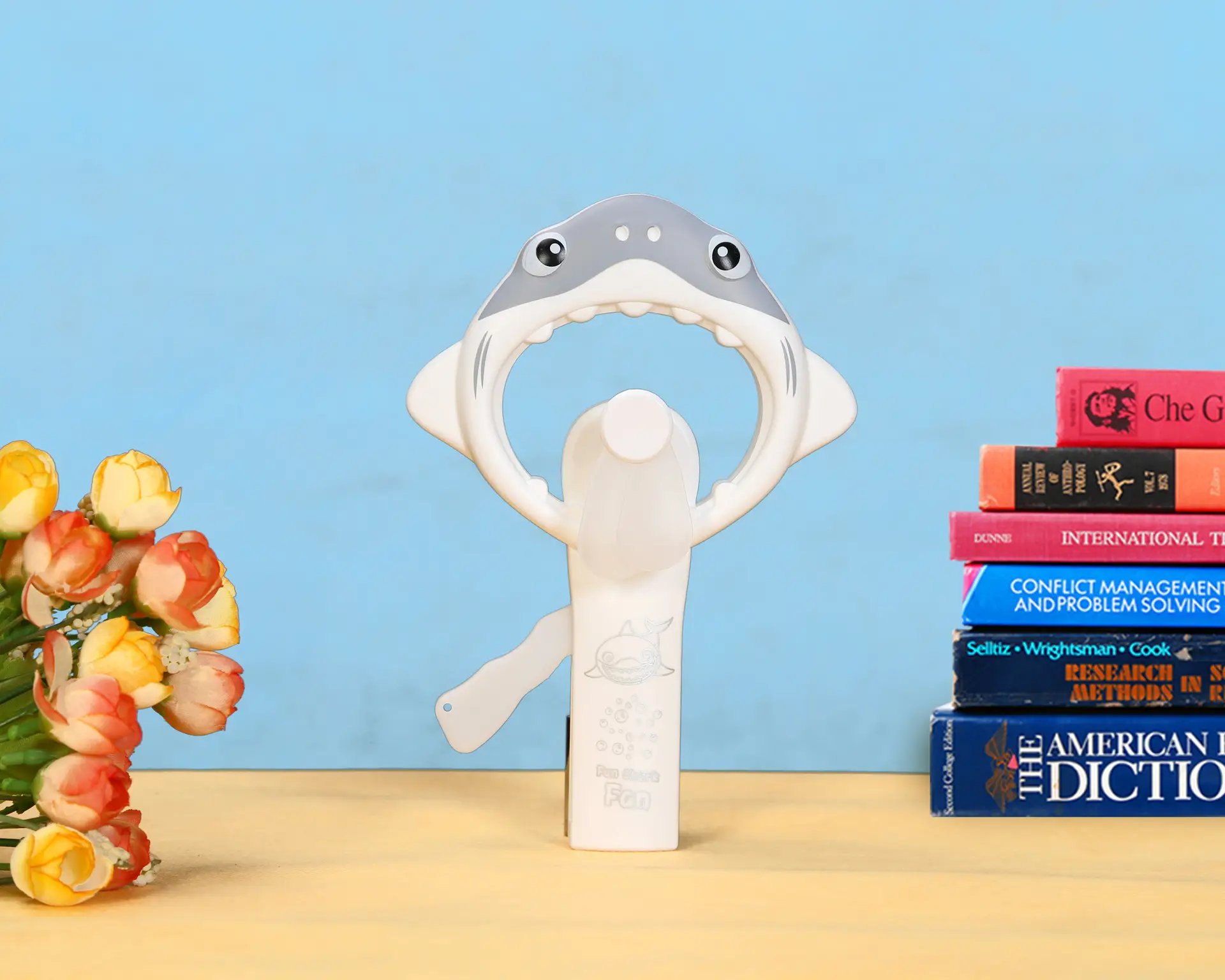 Cute Cartoon Shark Hand Canned Mini Fan Portable - Image 4