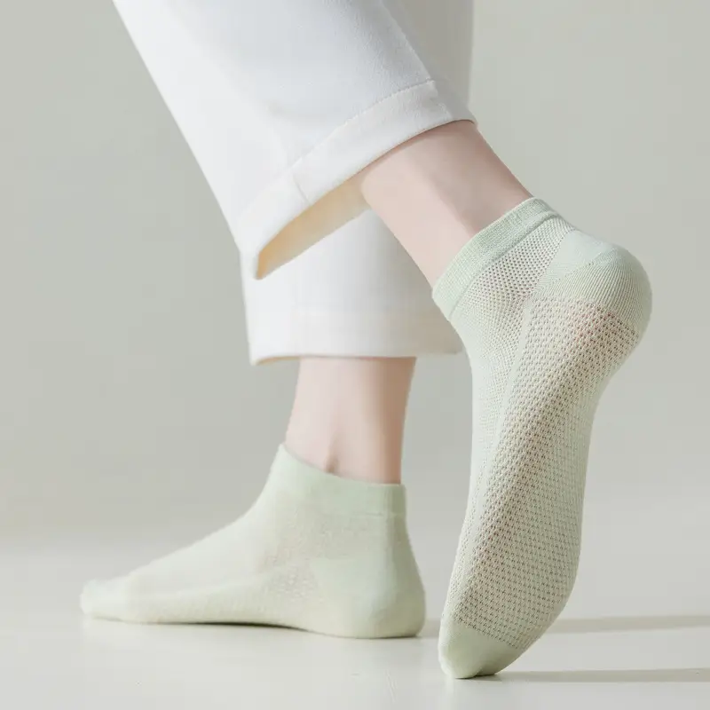 Mesh Socks Women's Socks Summer Thin Cotton Socks Short Tube Deodorant Breathable Sweat-Absorbent Shallow Mouth Comfortable Women's Socks Wholesale
