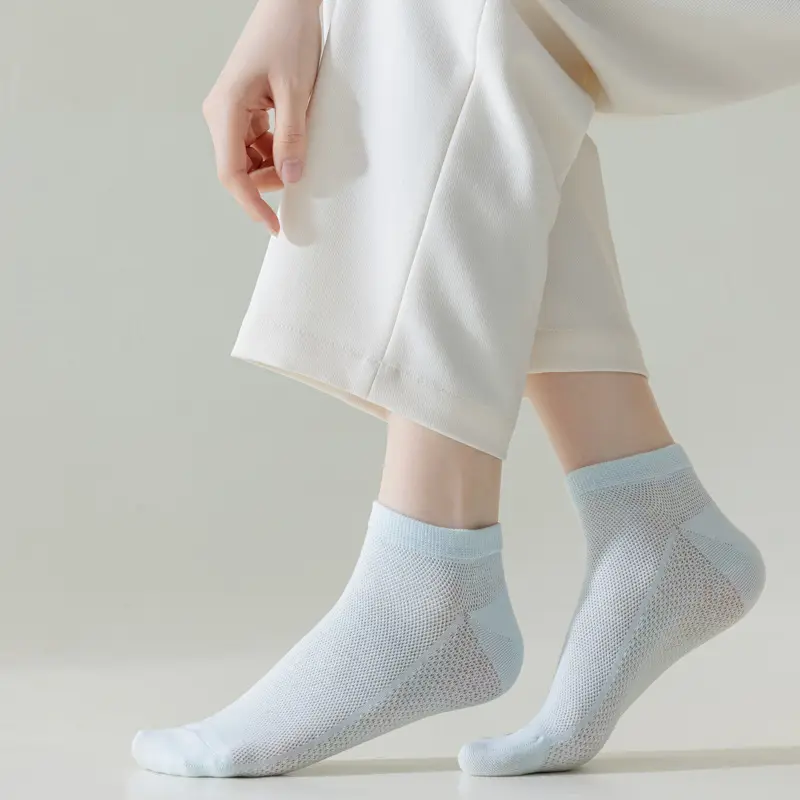Mesh Socks Women's Socks Summer Thin Cotton Socks Short Tube Deodorant Breathable Sweat-Absorbent Shallow Mouth Comfortable Women's Socks Wholesale