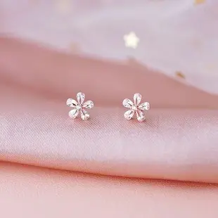 S999 Foot Silver Panda Earrings Female Korean Japanese Style Cute Small All-match Cartoon Free Earrings Source Factory — feature 23