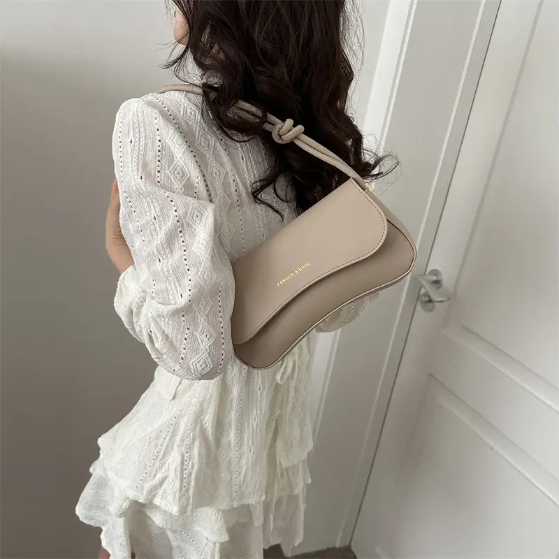 2023 Black Shoulder Bag for Women - Image 8