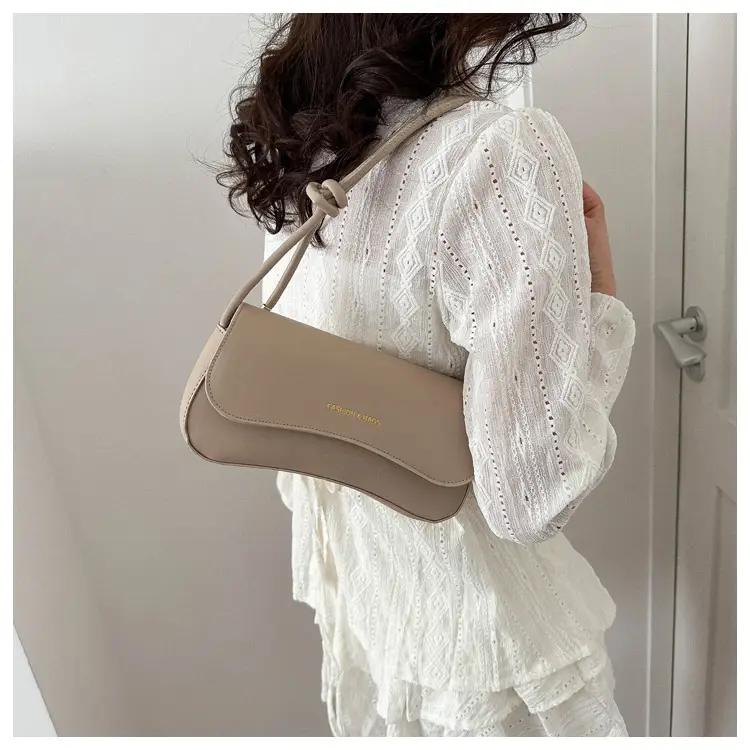 2023 Black Shoulder Bag for Women — feature 10