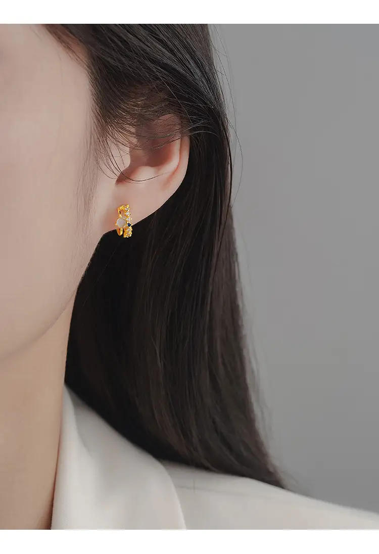 Women's Moonstone Ear Clip Earrings 2022 New Fashion — feature 6
