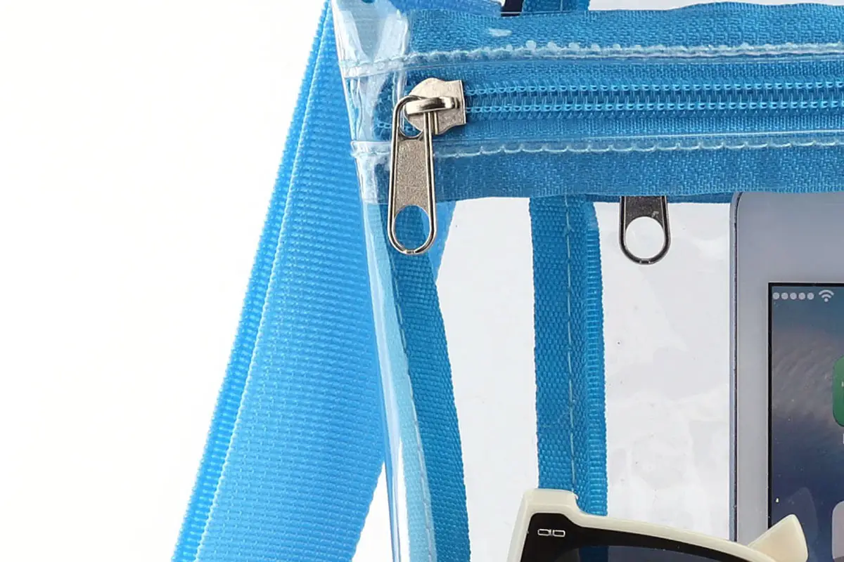 Transparent Waterproof Shoulder Bag for Phones & Accessories — feature 6