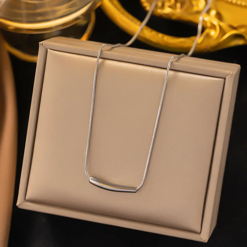 European & American Cross-Border Eggplant Snake Bone Clavicle Necklace - Image 2