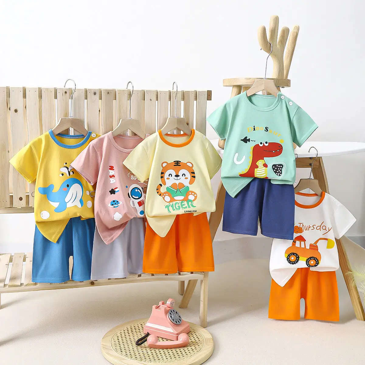 Dinosaur T-Shirt & Shorts Set for Boys Summer Cotton — feature 2