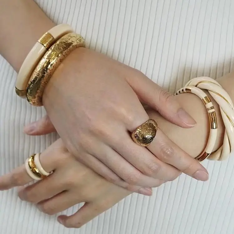 Vintage European AB Ring with Exaggerated Texture - Image 2