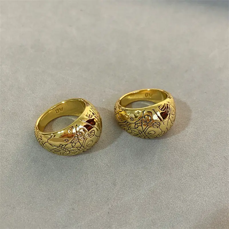 Vintage European AB Ring with Exaggerated Texture - Image 3