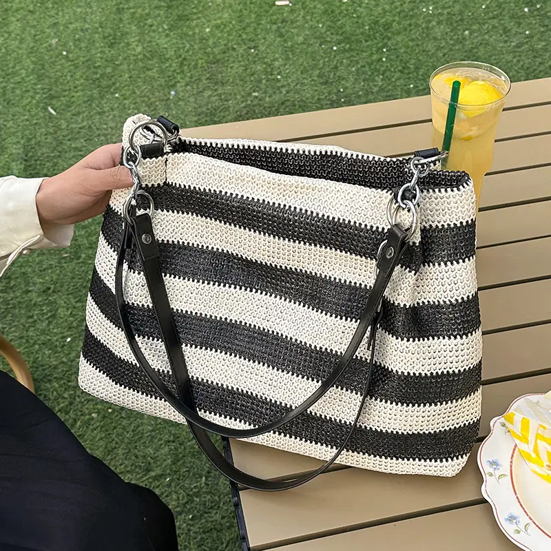 Straw Textured Shoulder Bag Large Capacity 2026 - Image 4