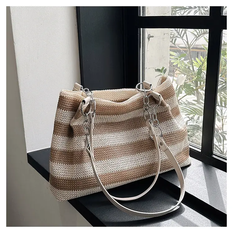 Straw Textured Shoulder Bag Large Capacity 2026 — feature 23