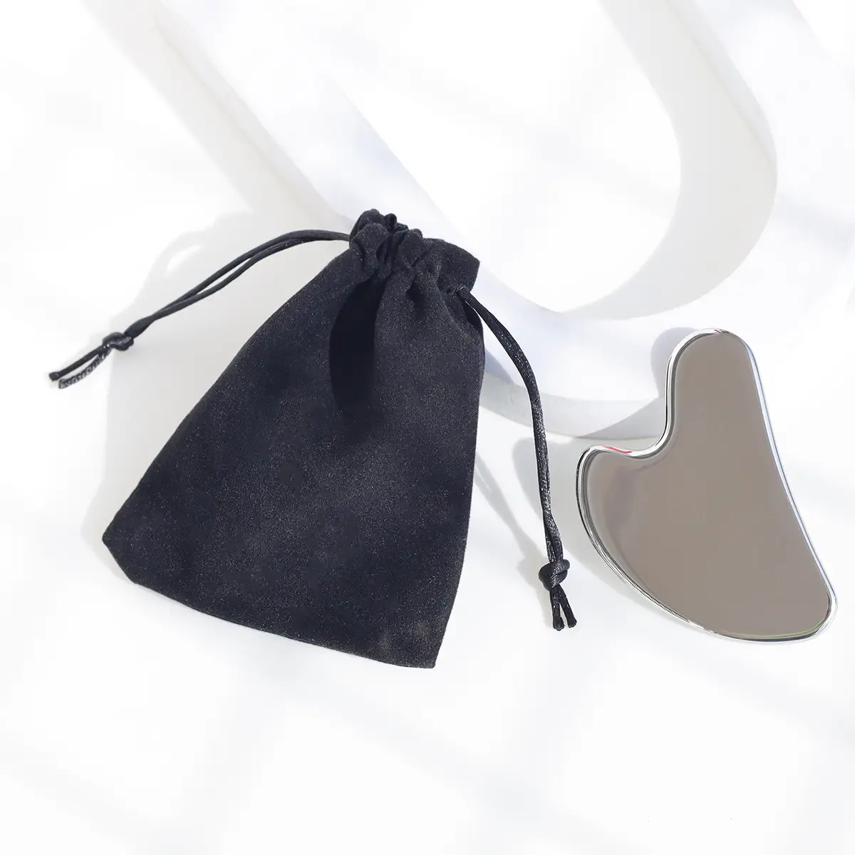 304 Heart-Shaped Facial Scrapping Board with Drawstring Bag - Image 2