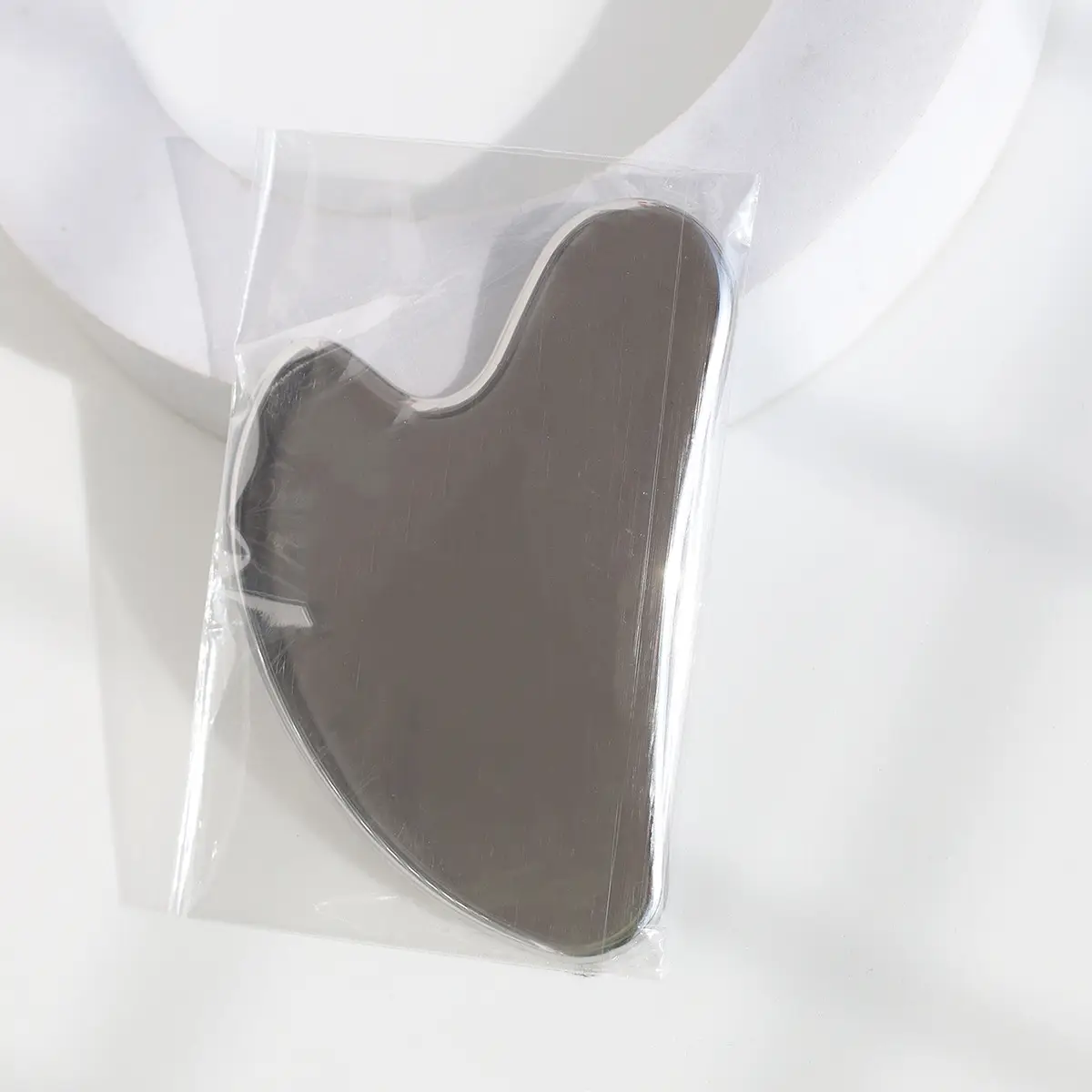304 Heart-Shaped Facial Scrapping Board with Drawstring Bag - Image 8
