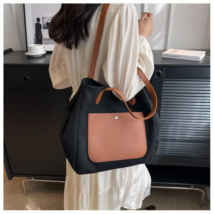 Women Large Canvas Shoulder Bag 2026 — feature 22