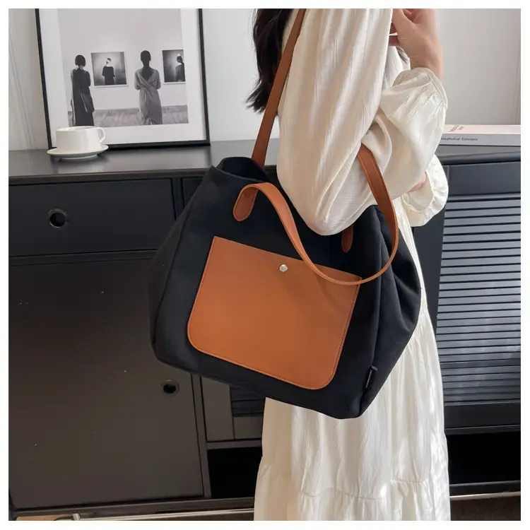 Women Large Canvas Shoulder Bag 2026 — feature 24
