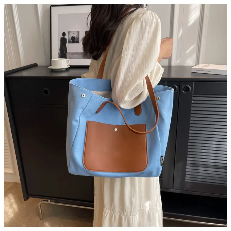 Women Large Canvas Shoulder Bag 2026 — feature 28