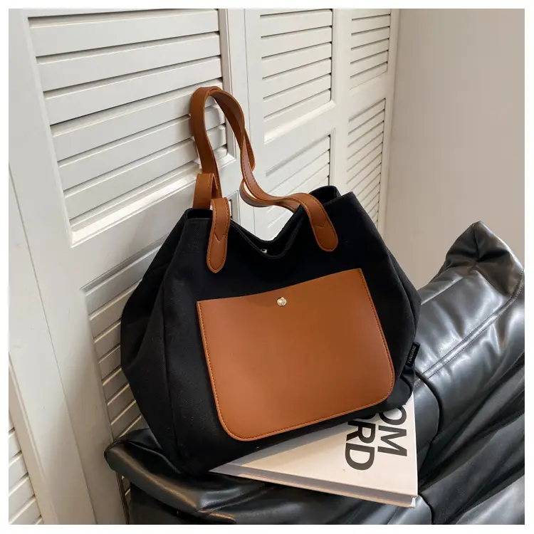Women Large Canvas Shoulder Bag 2026 — feature 32