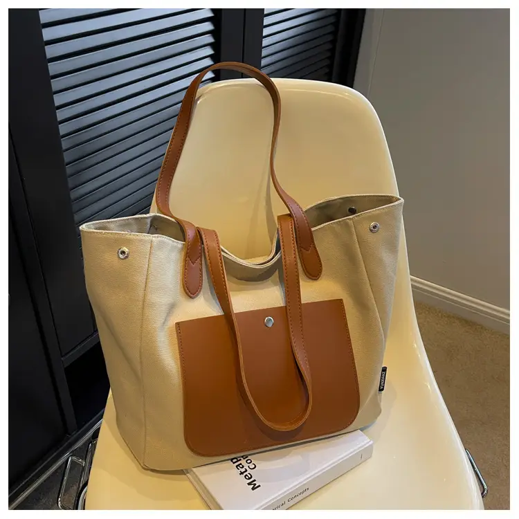 Women Large Canvas Shoulder Bag 2026 — feature 34