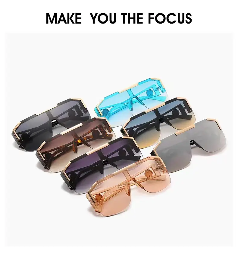 New Lion Head Sunglasses Black Gold Large Frame — feature 4