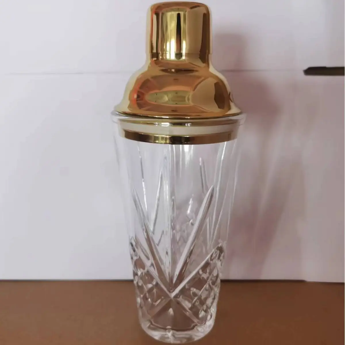 Crystal Cocktail Shaker Glass Filter Lid - Image 4