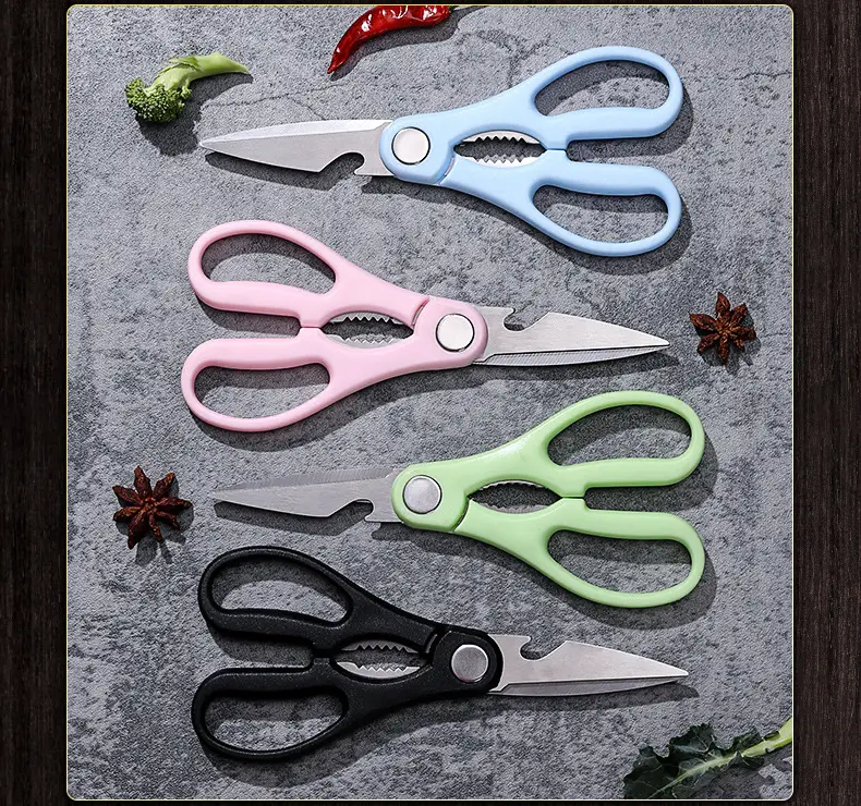 Multi-Functional Stainless Steel Kitchen Scissors — feature 15