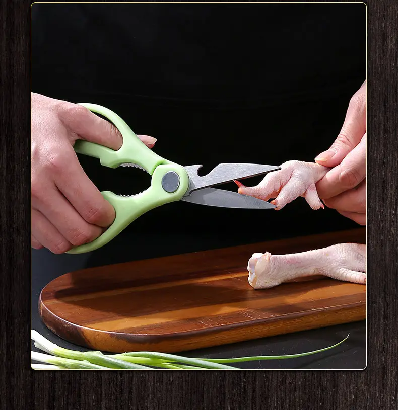 Multi-Functional Stainless Steel Kitchen Scissors — feature 19