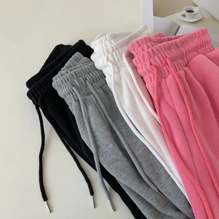 Women's Black Super Short Casual Shorts Large Pocket - Image 6