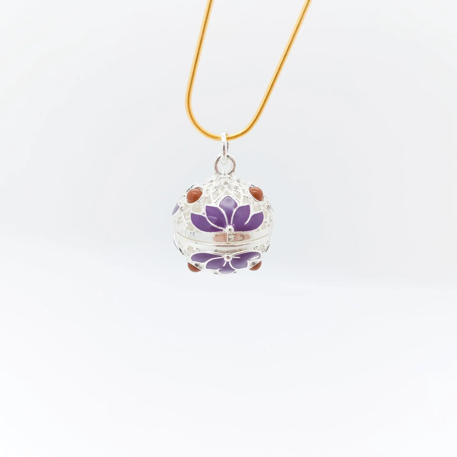 Golden Lotus Hollow Sachet Necklace with Color-Preserving Design - Image 10