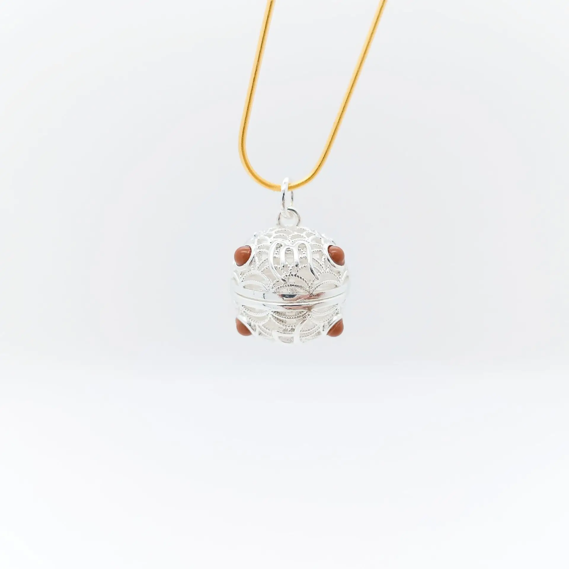 Golden Lotus Hollow Sachet Necklace with Color-Preserving Design - Image 22